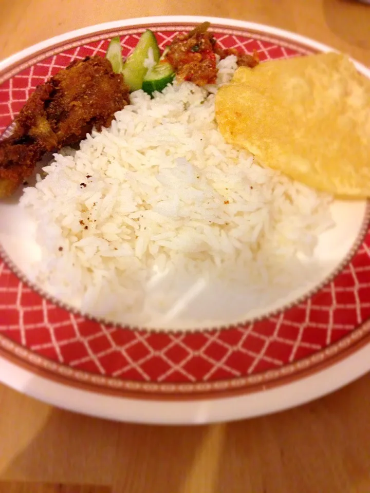 Ayam penyet|noorabitaさん