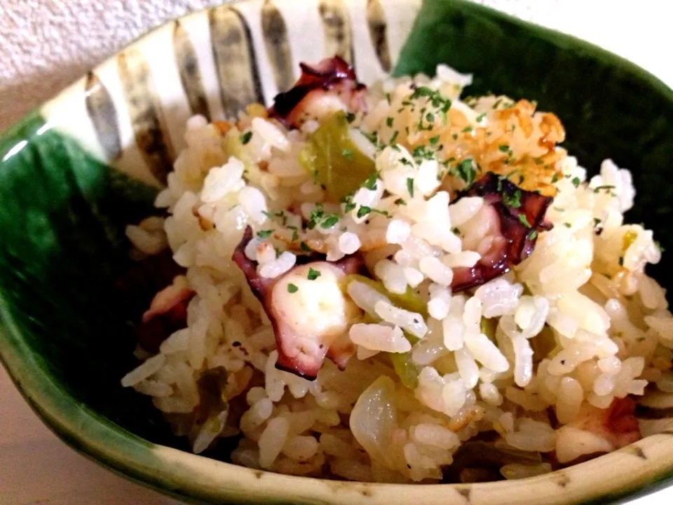 りるのんちゃんの蛸と帆立の洋風炊き込み御飯|のっちゃんさん