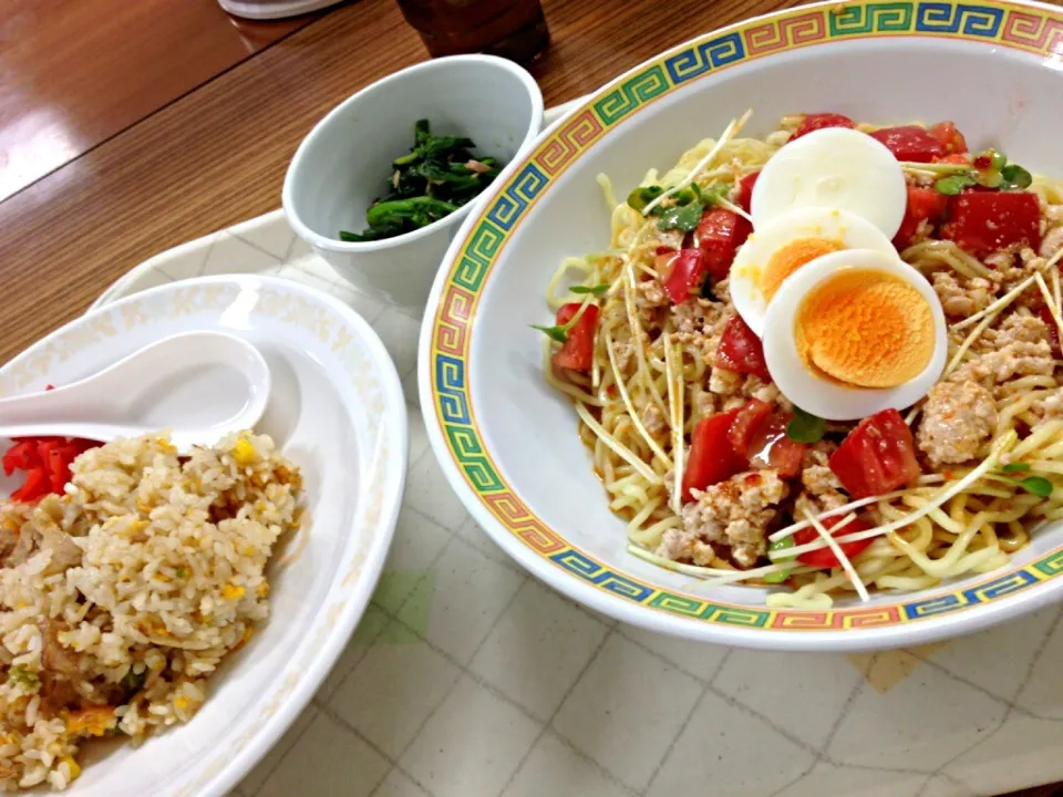 社食。トマトの冷製担々麺。|osayanさん