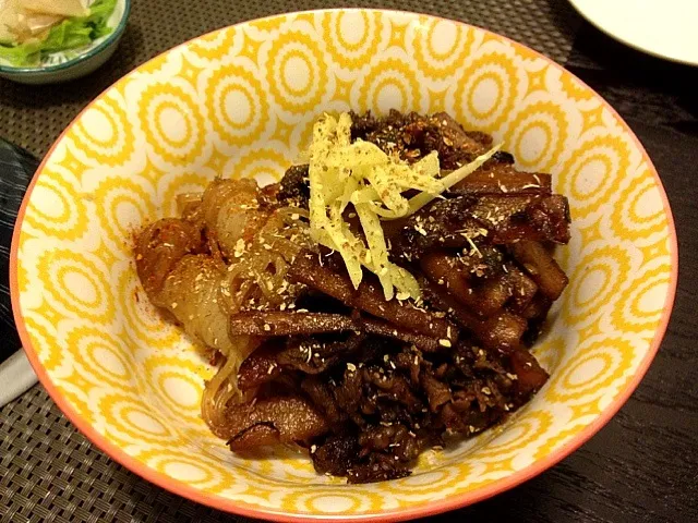 牛肉赤ワインごぼうしぐれ煮|ochihekoさん