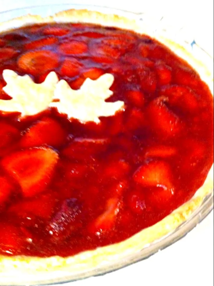 Classic Canadian strawberry pie|Sweet Country Creationsさん