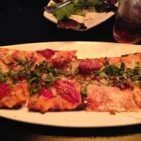 Snapdishの料理写真:Flatbread at bravo|Tiff Dizzyさん