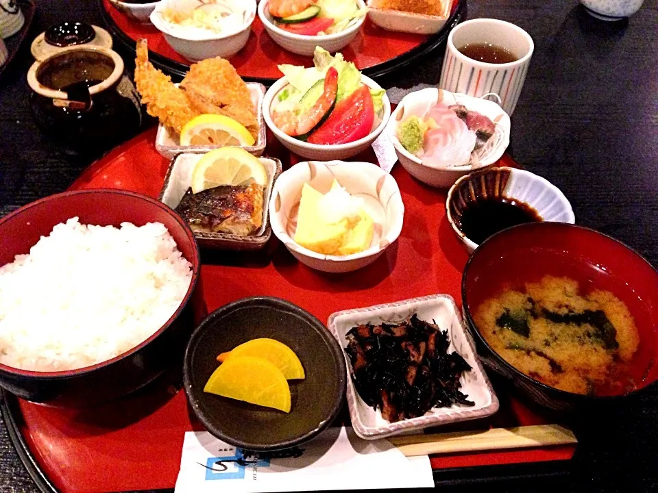 直きちランチ最終日 彩定食|ponnaoさん