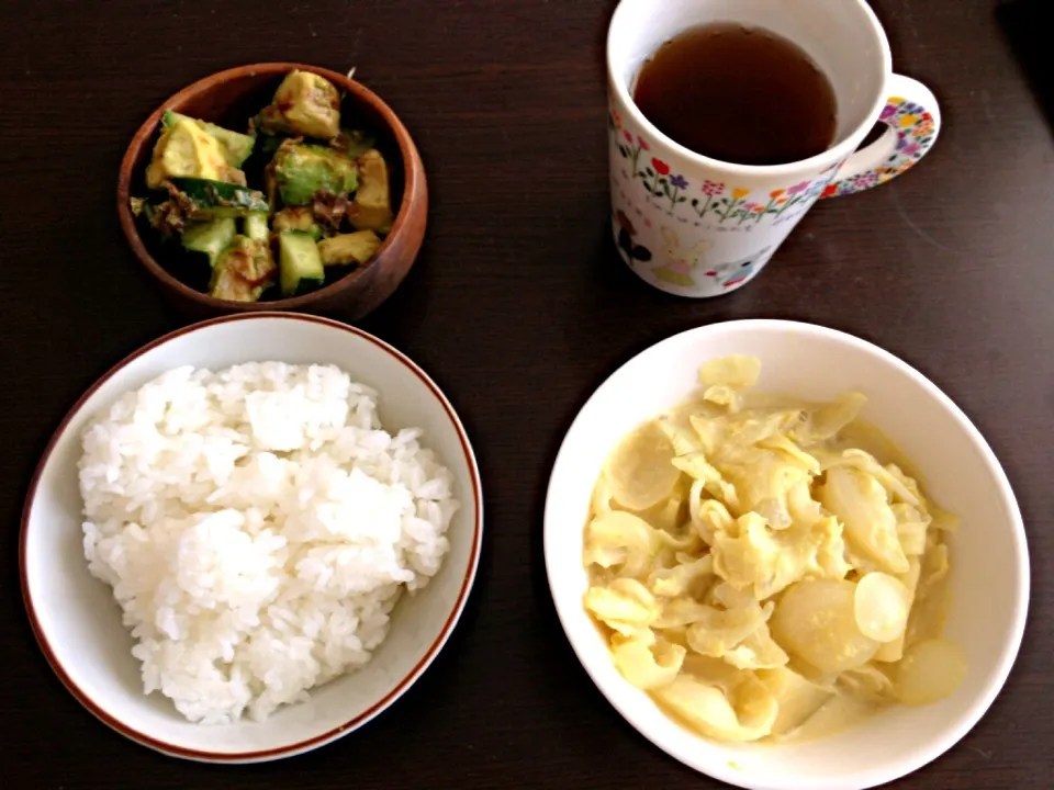 Snapdishの料理写真:豆乳カレー風味すーぷ なかなか！|冷え性さん