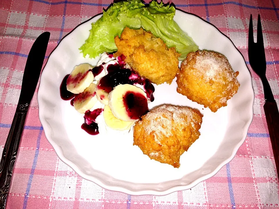 朝ご飯・・ホットケーキ粉を使って(*^_^*)|たかままさん