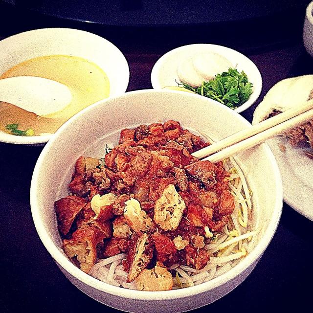 Mandarin rice noodle/Yuka Nakata SnapDish[スナップディッシュ] (IDSvrfia)