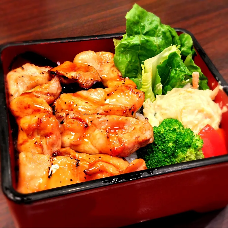 Rice with Charcoal Grilled  Chicken & Sumiyaki Sauce|Pat Zaaさん