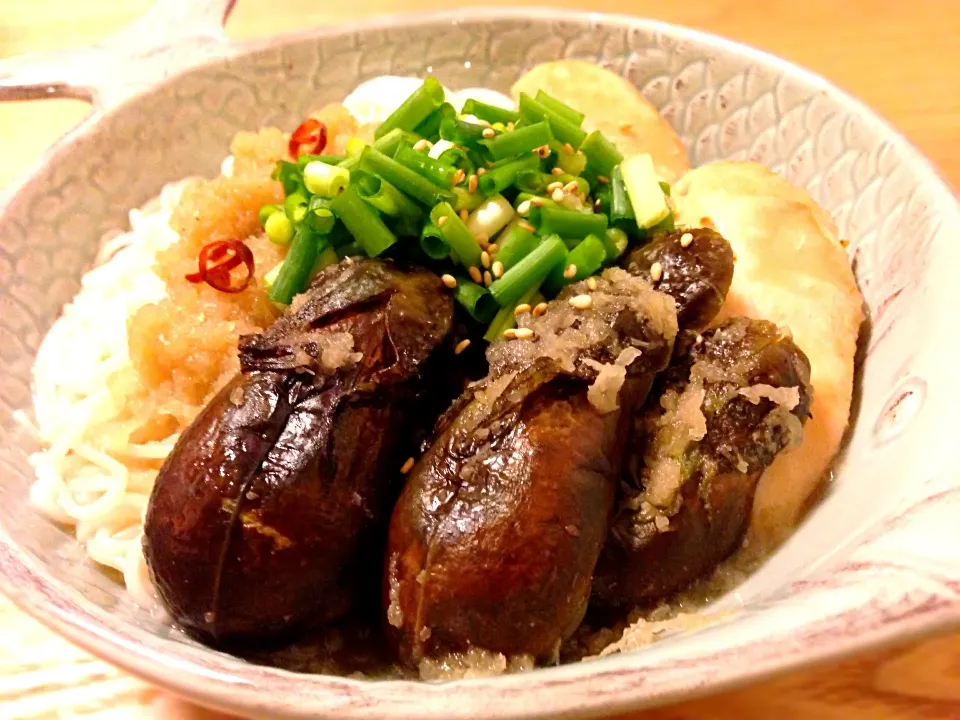 Snapdishの料理写真:小茄子とササミのみぞれ煮ぶっかけ素麺|ユキさん