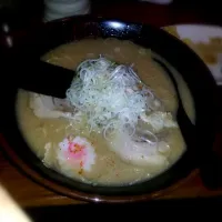 Snapdishの料理写真:ラーメン　銀のくら|hydroxyethylさん