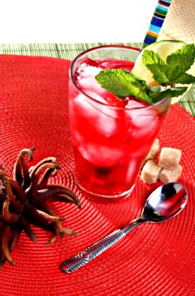 Snapdishの料理写真:Island Kitchen's Caribbean Passion Tea|Eardley Walkerさん