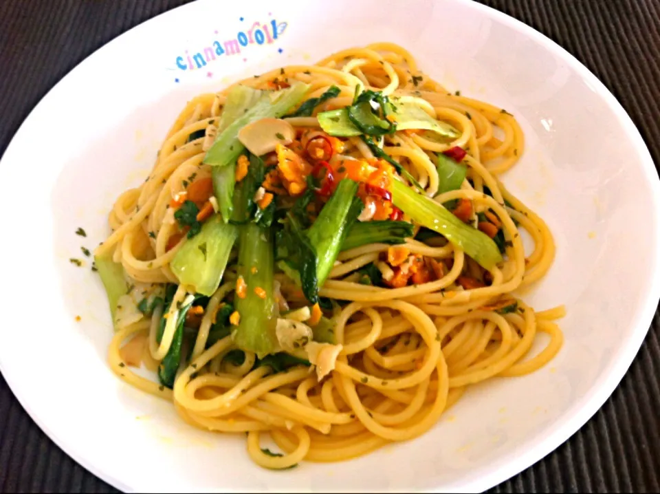 からすみと上海青菜のパスタ|shibazakiさん