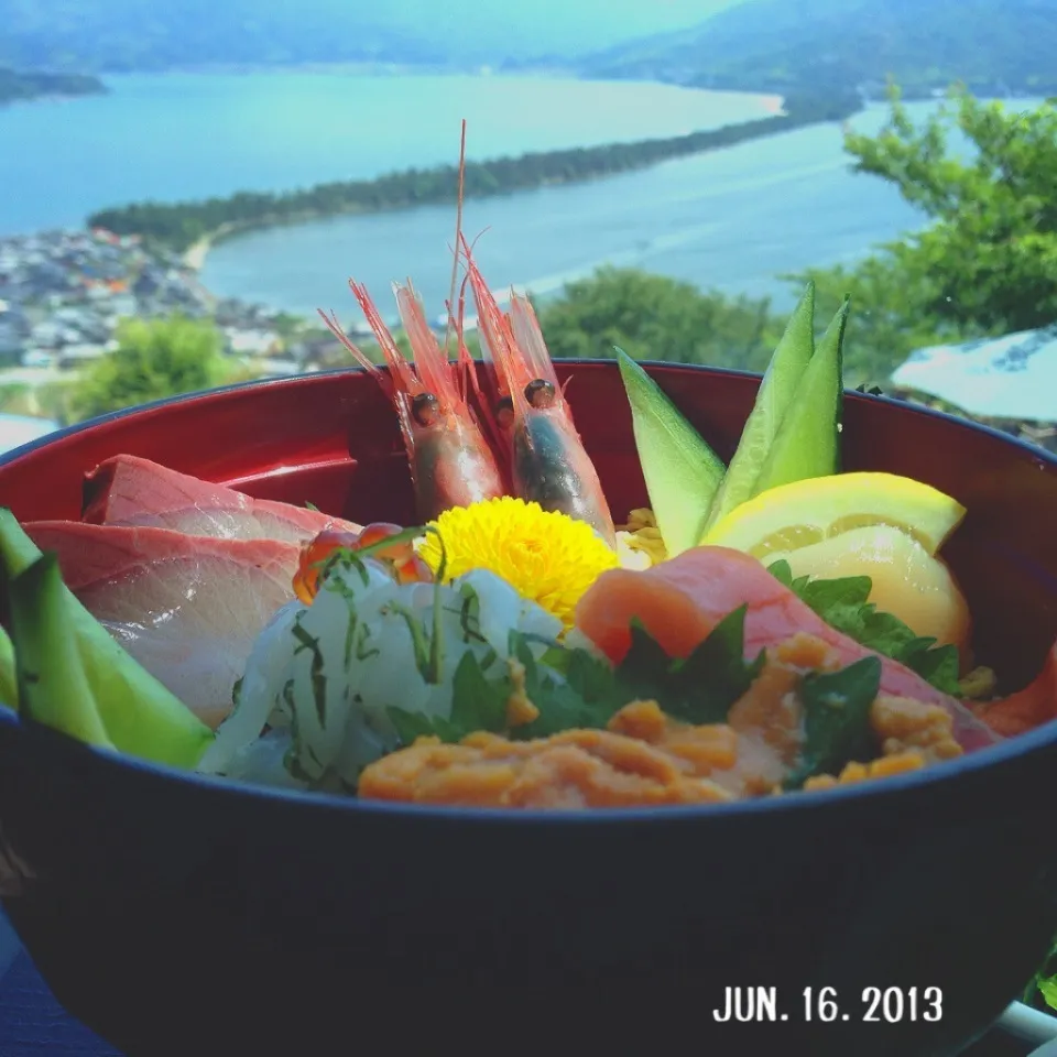 海鮮丼  〜天橋立にて〜|さと⋆さん