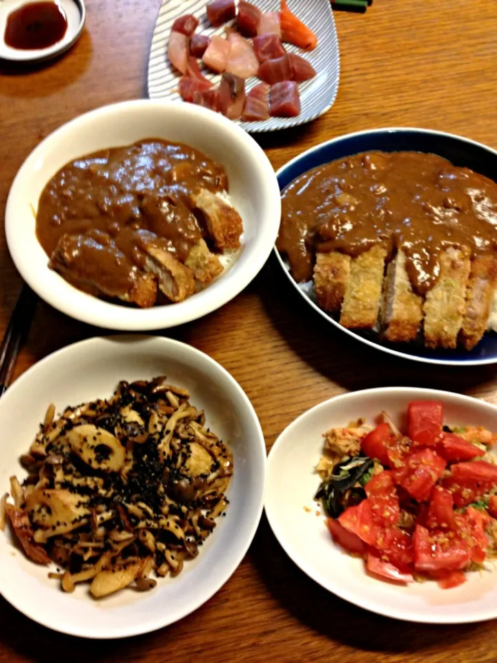 ★カツカレー★しめじとちくわの甘辛炒め★トマトサラダ★おつくり|三宅 里美さん