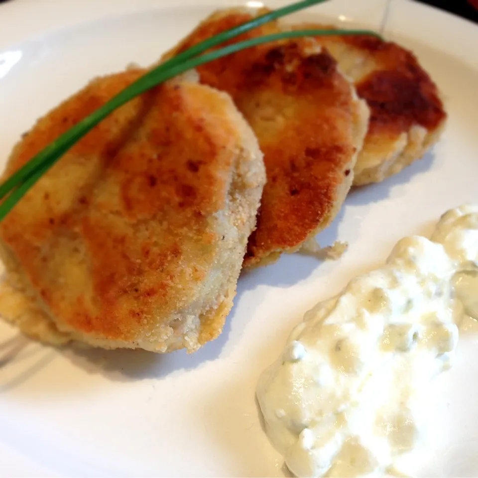 Fish Cakes with Remoulade Sauce and Chives|Patrikさん