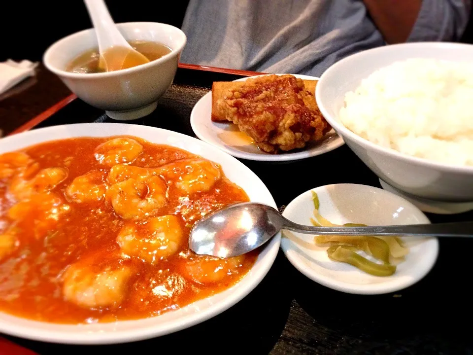 エビチリ定食|しょうさん