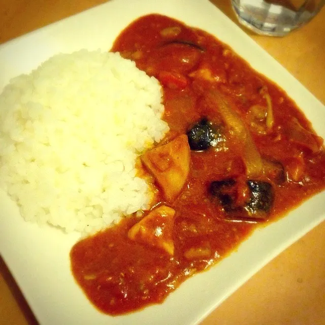 トマト煮込みの2日目カレー|じゅんさん