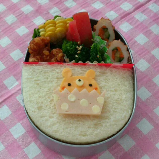 カップケーキnaくまちゃんサンドイッチ弁当♪|かおりんさん