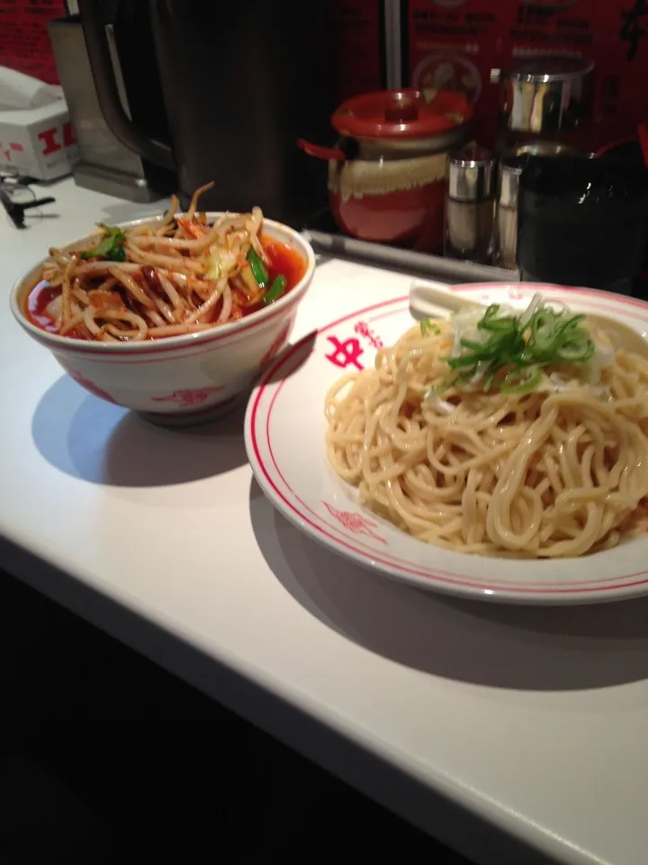 冷やし味噌野菜 麺大盛り|中華蕎麦 銀時さん