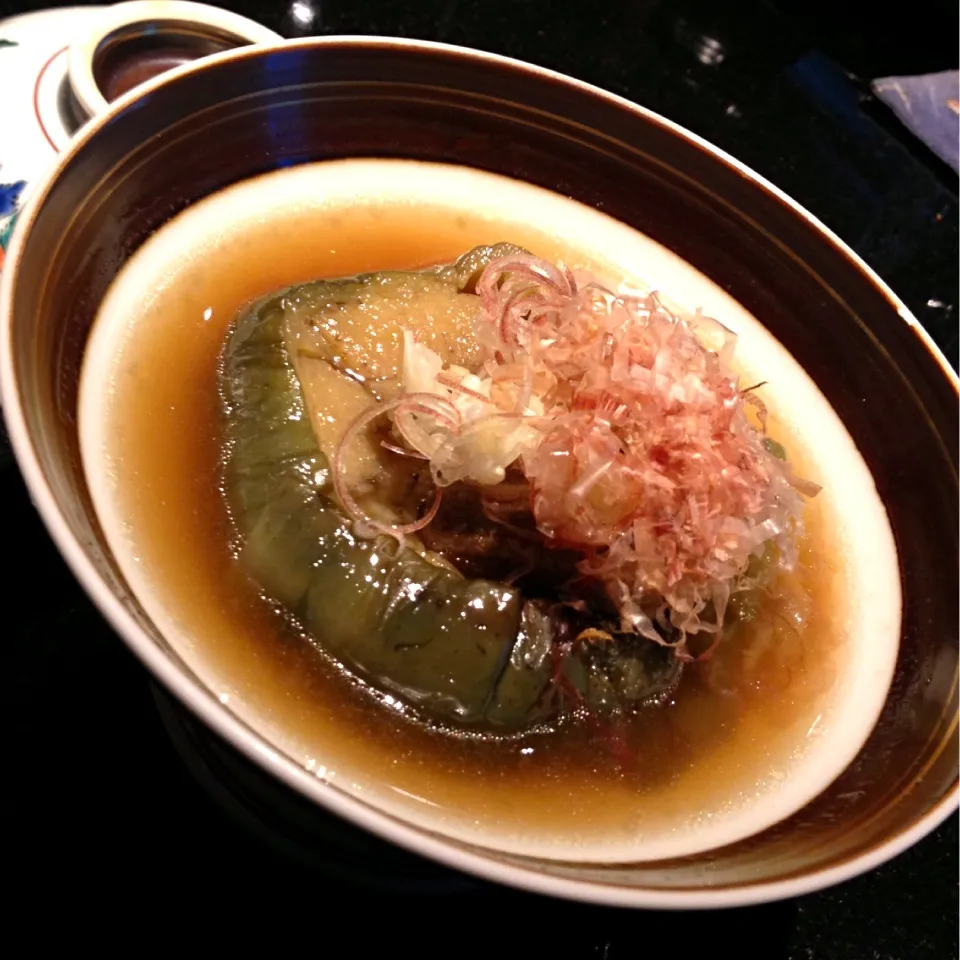 aubergine cooked in broth topped with unagi|Mei Meiさん