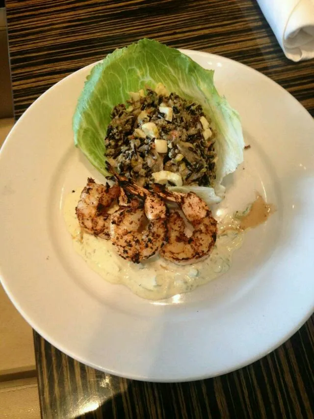 Cajun Spiced grilled Shrimp, warm Wild Rice, Boiled Egg, & Iceberg Salad with a creamy Curry dressing|Bryan S. Mooreさん