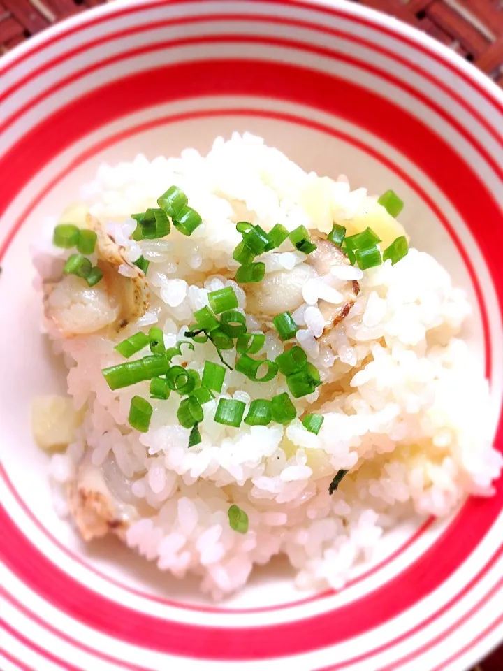 gurimoco's Steamed rice with scallops&potato✨もこさんのﾎﾀﾃとおｼﾞｬｶﾞの炊き込みごはん|🌈Ami🍻さん