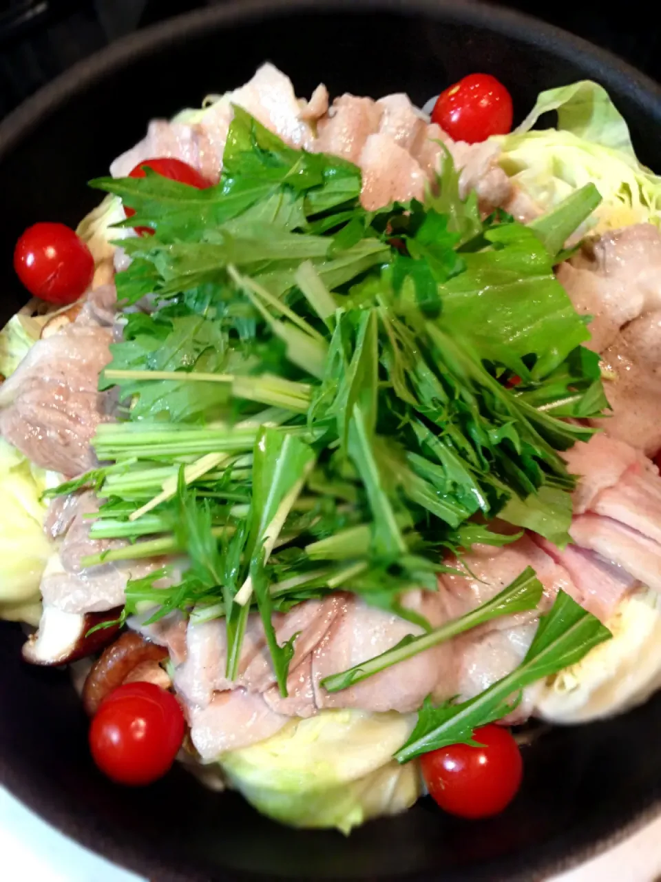 Snapdishの料理写真:豚バラ肉の野菜蒸し🍴|yuuminさん