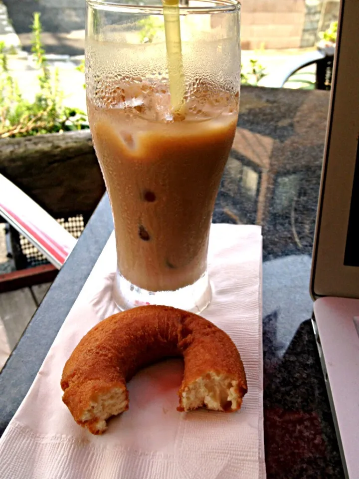 Donut and iced latte|lauren shannonさん