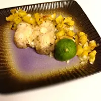 Baked Corona Shark Steak with Grilled Pineapple Salsa|Jules Vloskyさん