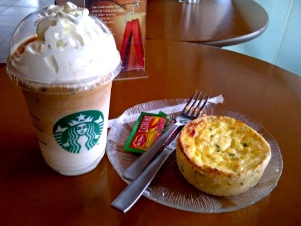 caramel machiato n cheese quiche|fiofieさん