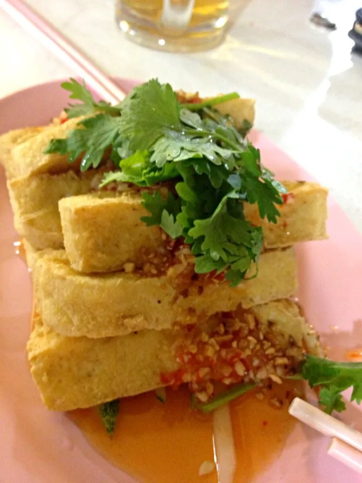 Snapdishの料理写真:Deep-fried Beancurd with Thai Chilli|Yvonne Limさん