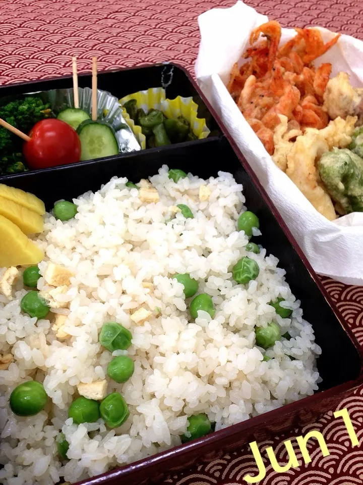 お豆ご飯のお弁当🍱|中さんさん