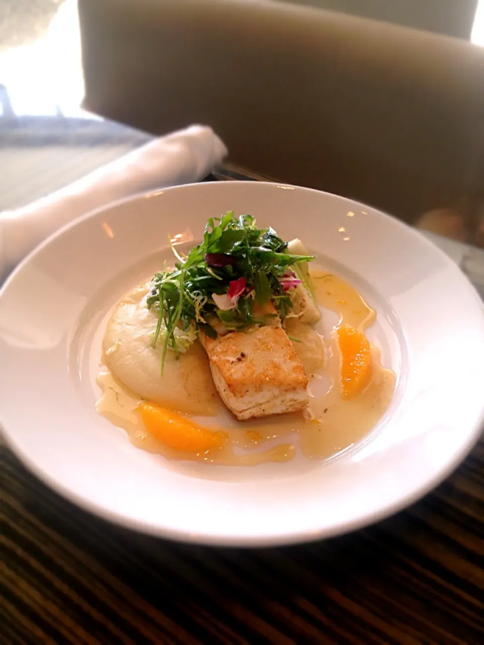 Seared halibut with a celery root and apple purée and a citrus reduction|zac sayersさん