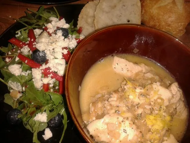 lemon garlic chicken with fresh friut arugula salad with sour dough|chef Meganさん