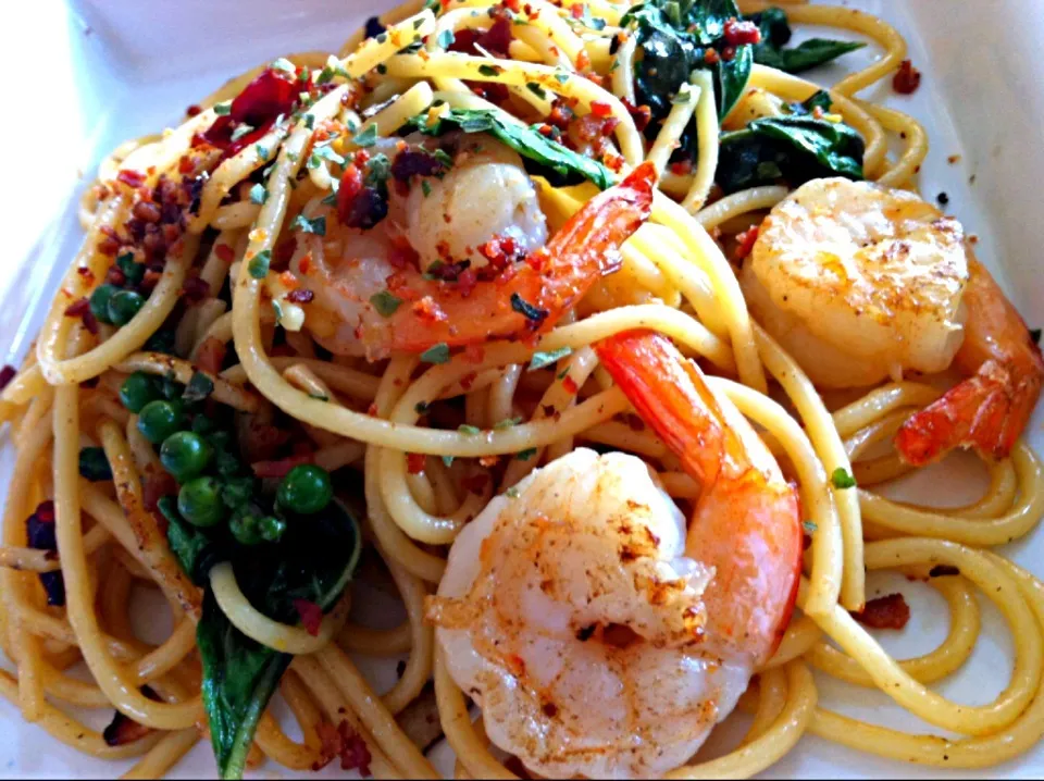 🍤Spaghetti kee mao kung🍤|Issara. 🍴さん