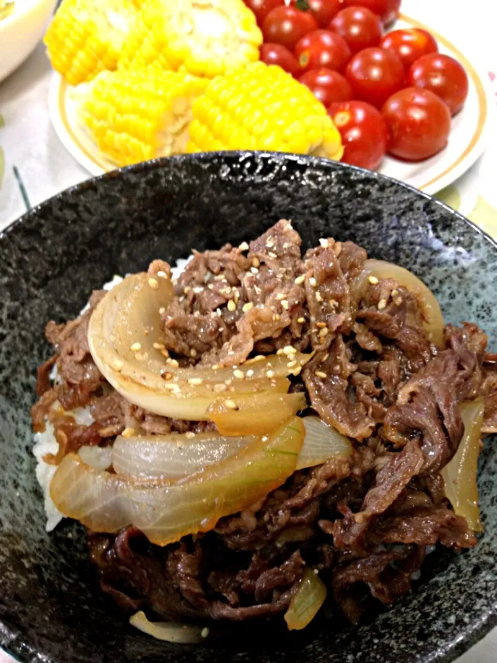 焼肉丼|みきんこさん