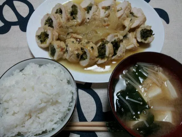 高菜漬けとチーズを鶏肉で巻いてみました|bigpoohさん