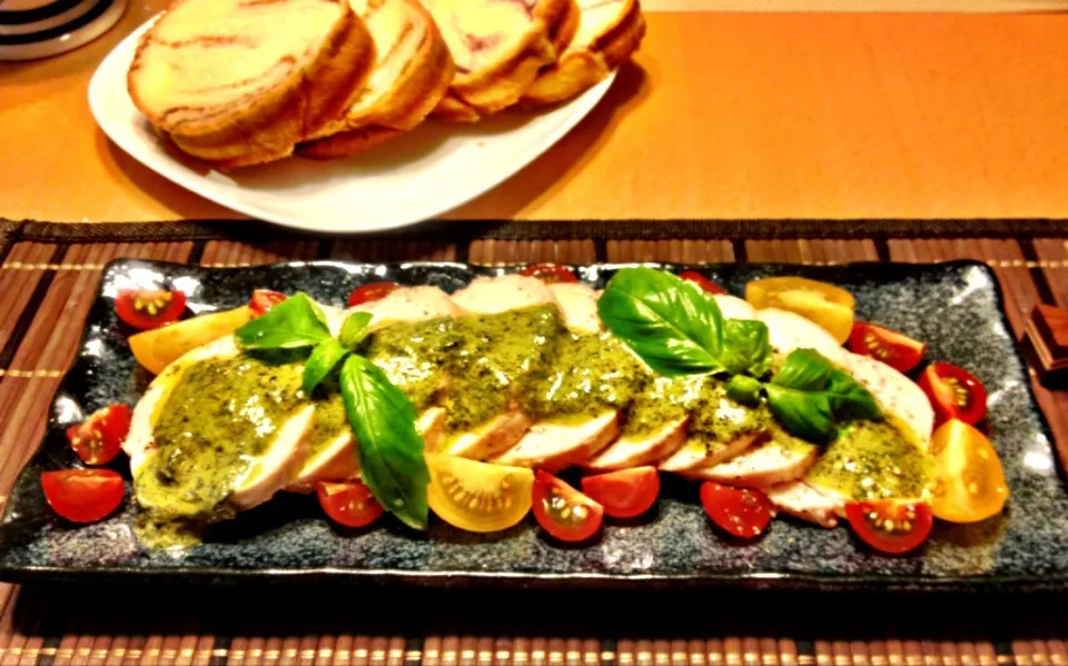 Steamed chicken breast with homemade pesto|Kirk Awiamさん