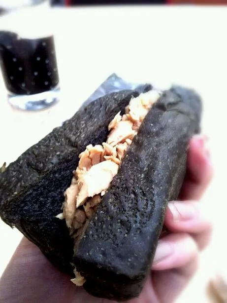 Snapdishの料理写真:Charcoal bread with tuna. yummy snack|joey limさん