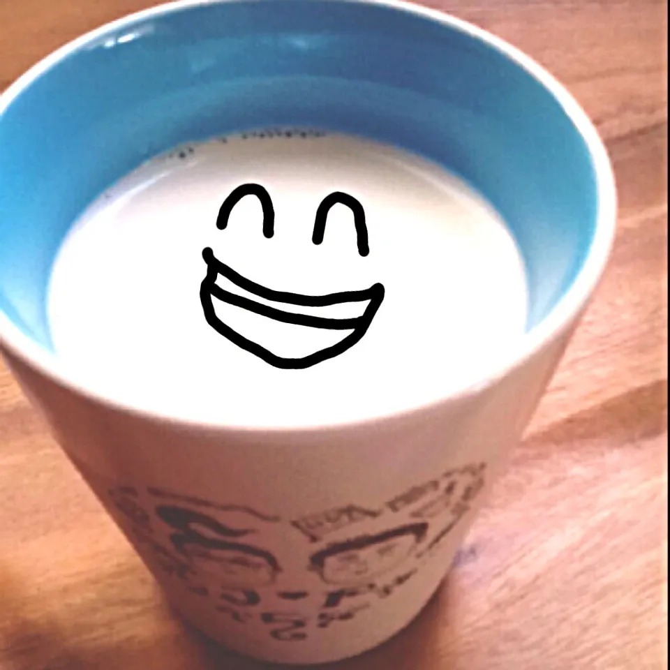 Snapdishの料理写真:Hot Milk|chaniish s.さん