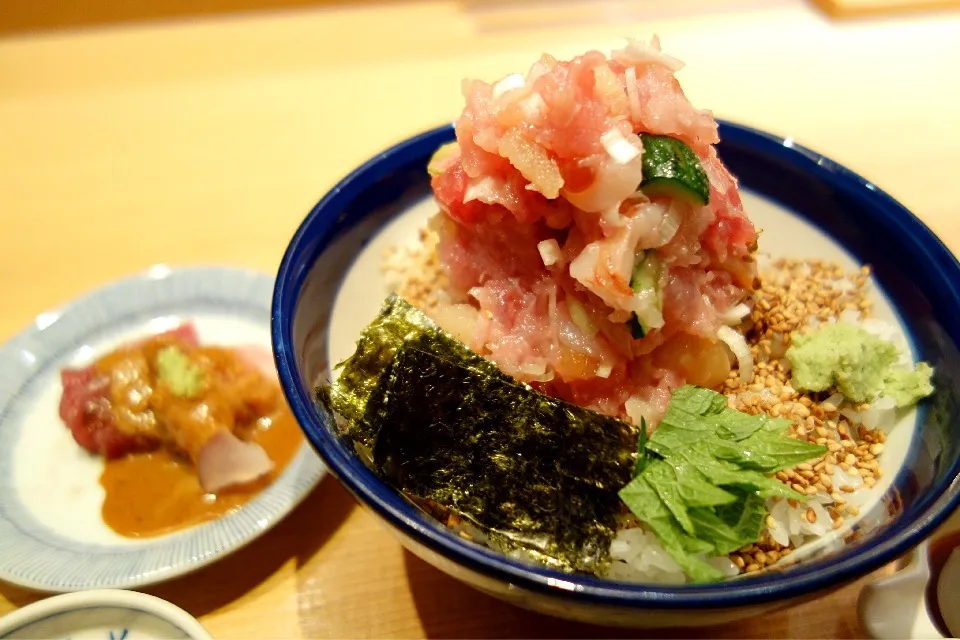 ぜいたく丼|中町さん