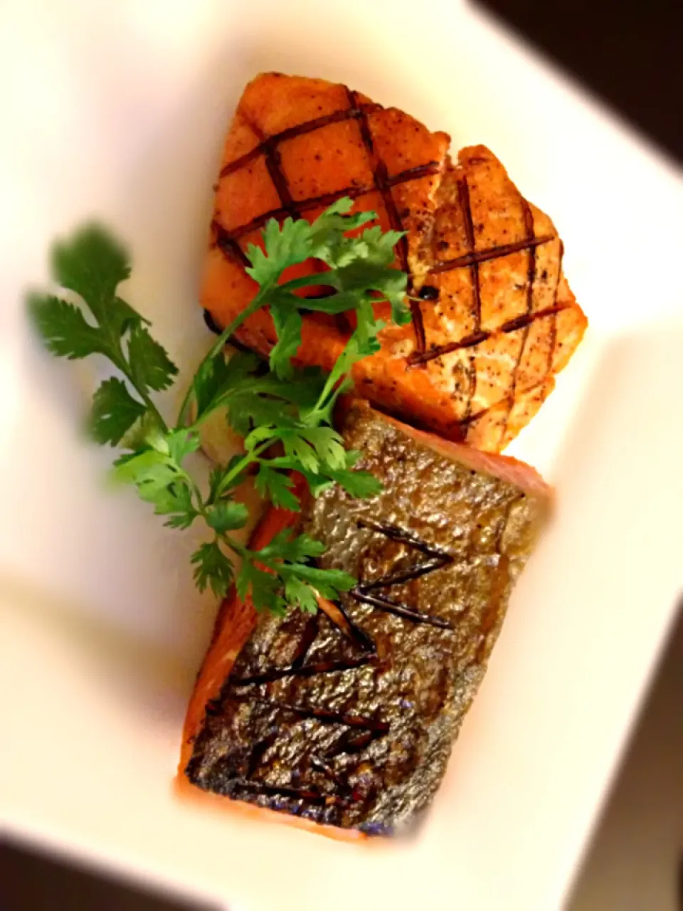 Pan sear garlic salmon|@namamotoさん