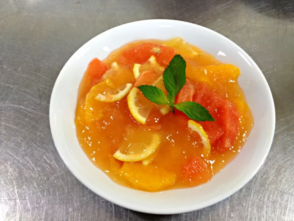 シトラスフルーツのゼリーよせ|黒豚亭さん