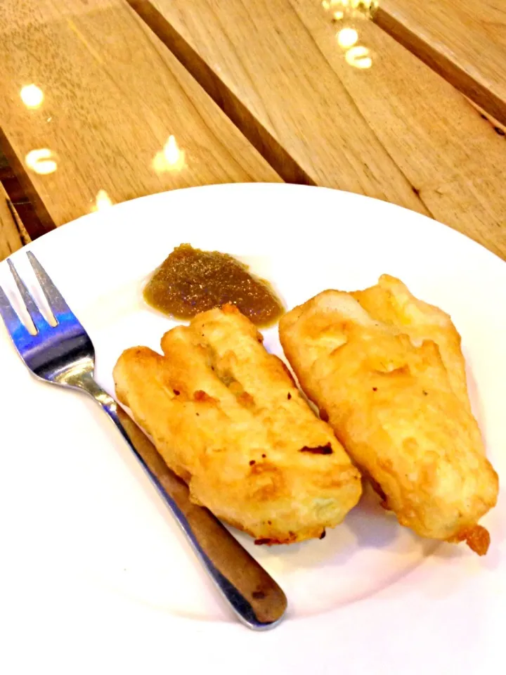 Snapdishの料理写真:Pisang goreng|Darlian Limさん