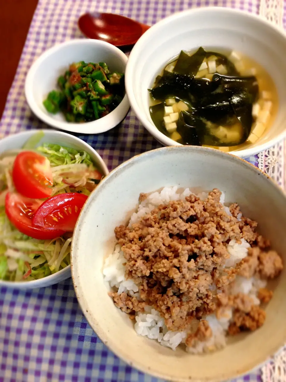 手抜き肉そぼろ定食|shironaさん