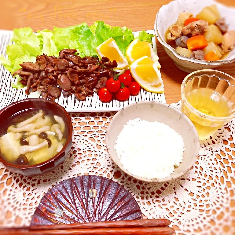 Snapdishの料理写真:砂ずり＆炒り鶏晩ご飯(∩❛ڡ❛∩)|avyさん