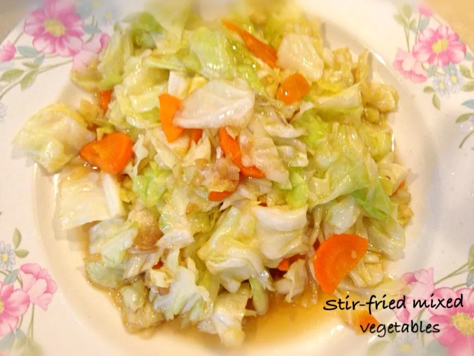 Stir-fried vegetables with oyster sauce*|yongyongさん