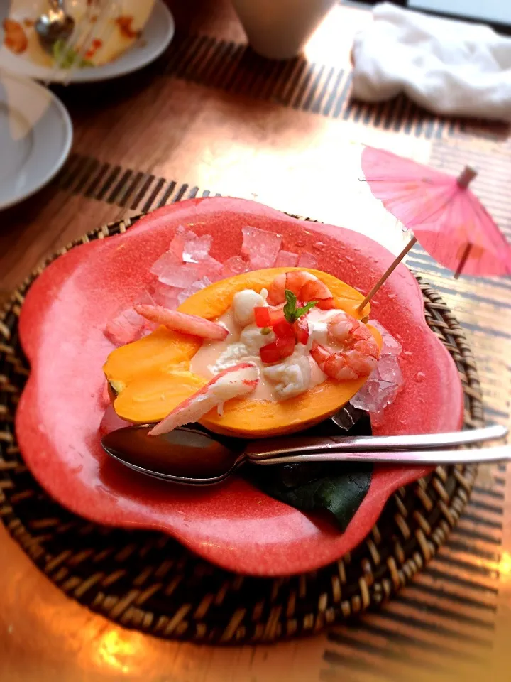 Fully ripened papaya and seafood salad|PhUnGさん