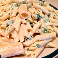 Snapdishの料理写真:Creamy Spinach Pasta|Mirnes Basicさん