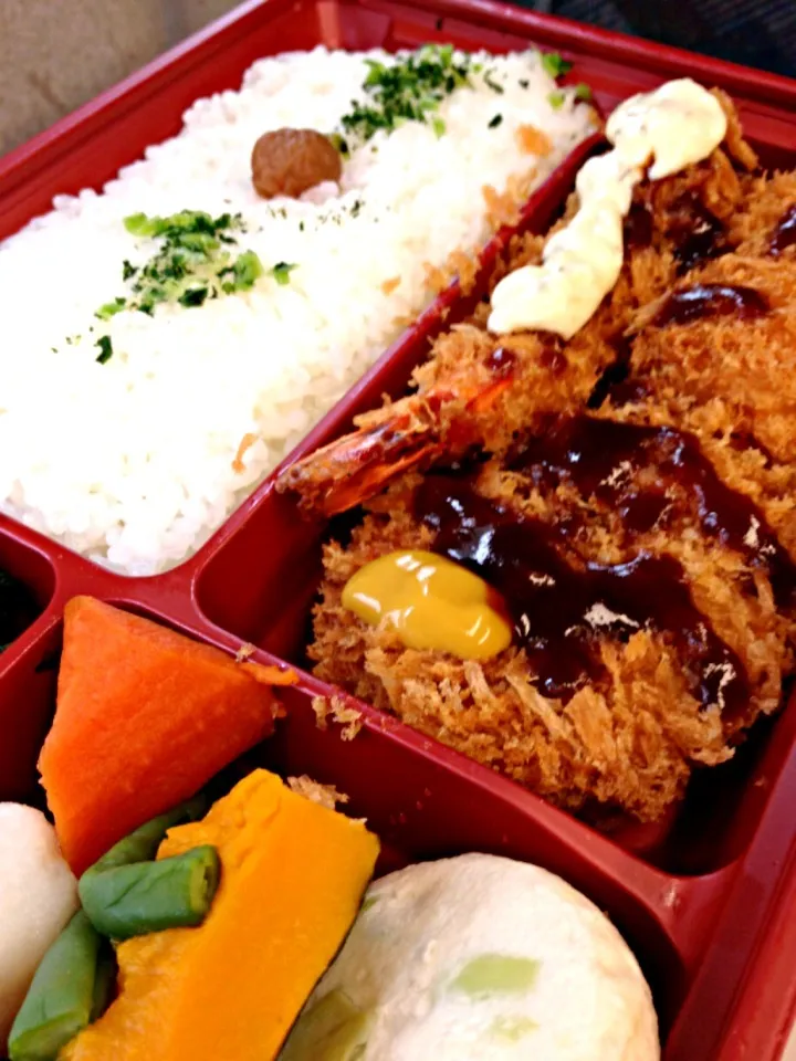 まい泉のお弁当！@大阪に向かう新幹線|Tomyさん