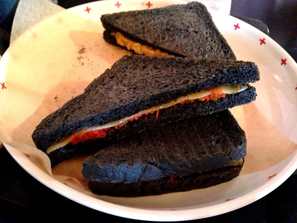 Black toast panini @ hongdae|hurul | 후룰さん